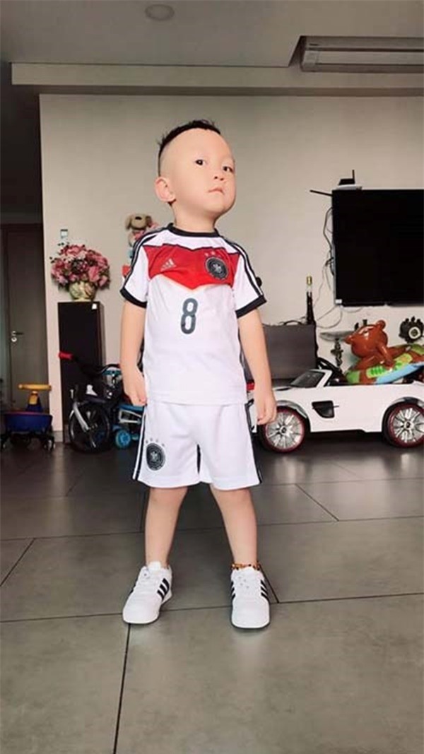 Muôn vàn cách dằn mặt antifan của sao Việt-7