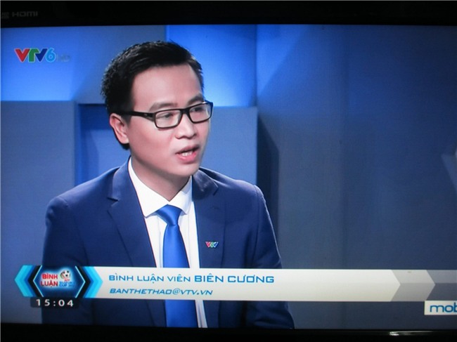 BLV Tạ Biên Cương òa khóc như trẻ con trong đêm lịch sử của U23 Việt Nam - Ảnh 2.