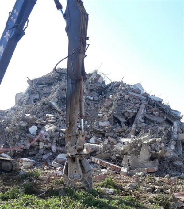 toa “keangnam tay bac” bi danh sap hoan toan sau mot tuan pha huy hinh anh 2