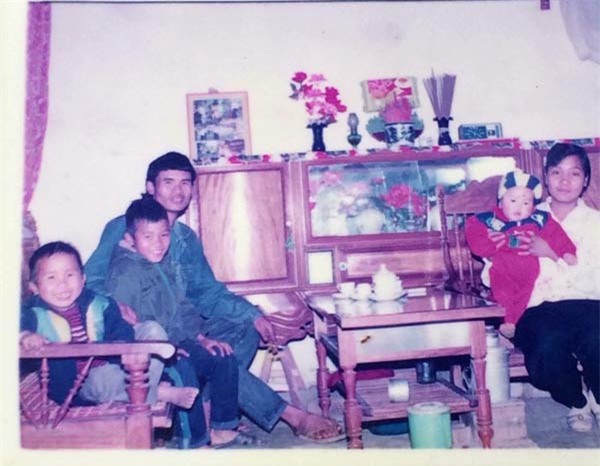 dan mang boi hoi nho lai ky niem tuoi tho qua nhung buc anh tet thoi tho au hinh anh 8