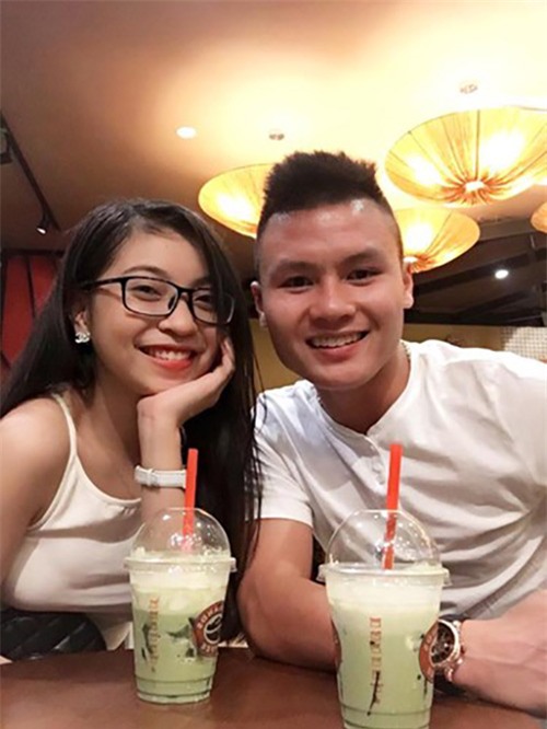dan ban gai xinh nhu mong, sanh dieu cua cau thu u23 viet nam hinh anh 1