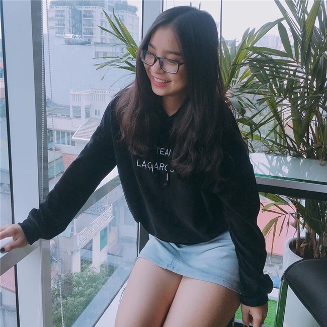 dan ban gai xinh nhu mong, sanh dieu cua cau thu u23 viet nam hinh anh 3