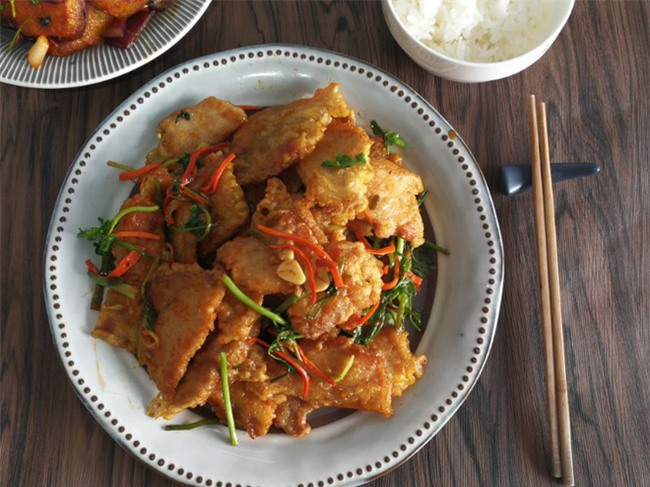 Bữa tối giản dị với thịt chiên giòn xào rau củ - Ảnh 5.