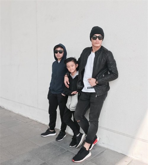 Không chỉ đẹp trai, gout thời trang của thủ môn Bùi Tiến Dũng còn khiến chị em phát cuồng-10