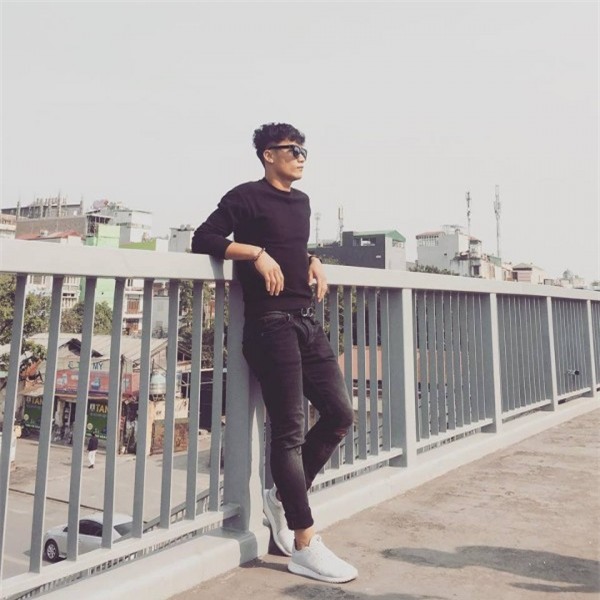 Không chỉ đẹp trai, gout thời trang của thủ môn Bùi Tiến Dũng còn khiến chị em phát cuồng-8