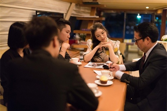 Lý Nhã Kỳ,bộ ảnh của Lý Nhã Kỳ,trang sức triệu đô của Lý Nhã Kỳ