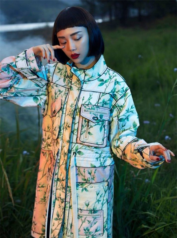 Tóc Tiên, ca sĩ Tóc Tiên, sao Việt