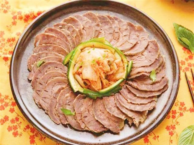 co giao hai phong chia se cach lam bap bo ngam dam gion ngon, khong lo bi mang don tet - 3