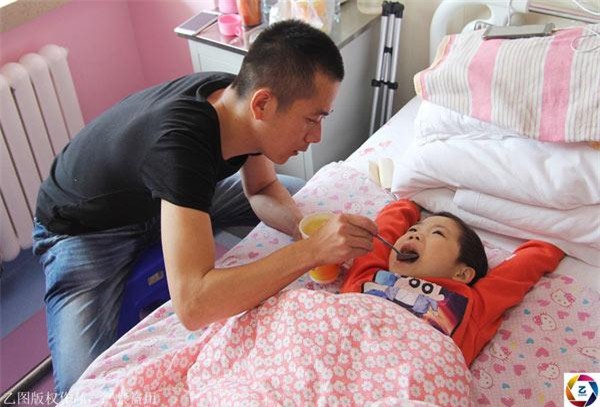 la thu mong duoc chet cua be gai gui bo gay chan dong: "khi con ra di, me se ve" - 3