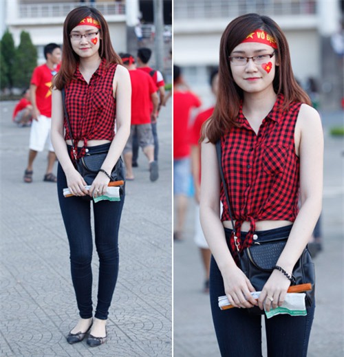 1001 cach mac sexy cua chi em khi co vu tuyen bong da viet nam hinh anh 10