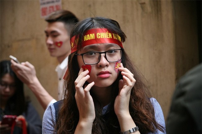 Cập nhật: Không khí hào hứng của người hâm mộ trước trận đấu lịch sử U23 Việt Nam - U23 Qatar - Ảnh 4.