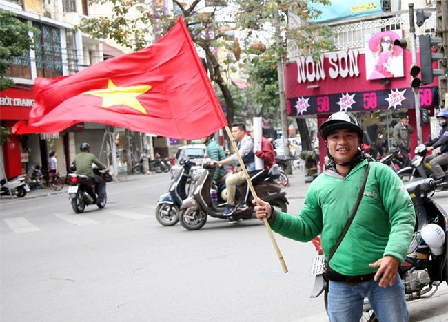 Không khí hừng hực khắp cả nước, tất cả một lòng cổ vũ đội tuyển U23 Việt Nam trước trận bán kết lịch sử với Qatar