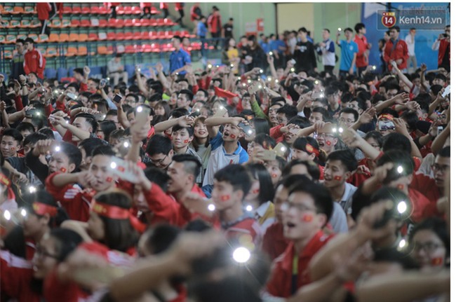 27267858_10208710595442011_976834490_o