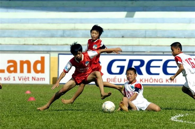 Truyen thong, tuyen thu Trung Quoc choang truoc U23 Viet Nam hinh anh 3