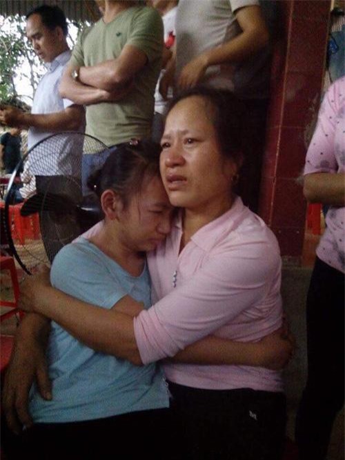giot nuoc mat hanh phuc cua bo thu mon bui tien dung - 4