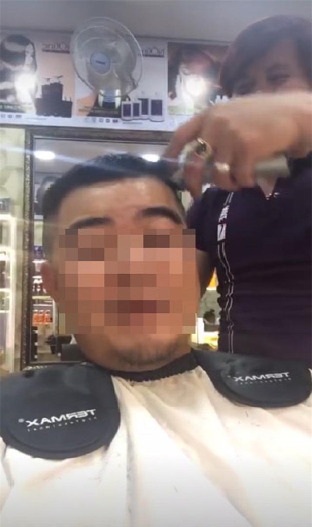 do khoc do cuoi voi loi "noi la lam" mung u23 viet nam: cao dau, khoa than, dap ti vi - 4