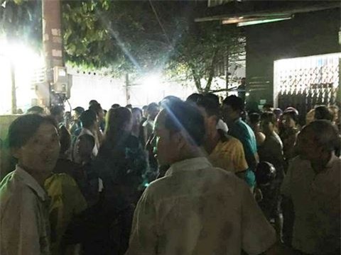 nong: phat hien 2 ba chau bi cat co, tu vong trong phong tro hinh anh 2