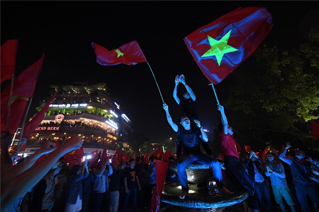 Dem khong ngu voi khat vong U23 Viet Nam hinh anh 37