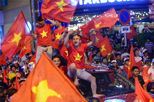 Dem khong ngu voi khat vong U23 Viet Nam hinh anh 40