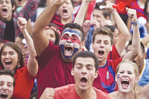 ThS. Phan Nguyễn Khánh Đan: Kỳ diệu bóng đá với sức khỏe con người-2