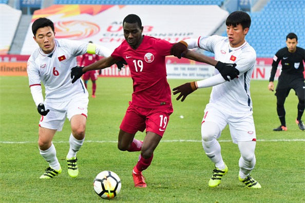 Nha bao Anh: Day moi la khoi dau cua U23 Viet Nam hinh anh 1