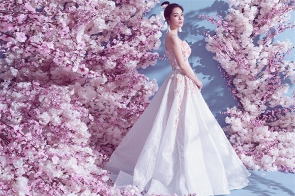 Dương Cẩm Lynh, diễn viên Dương Cẩm Lynh, Tam sinh tam thế: Thập lý đào hoa