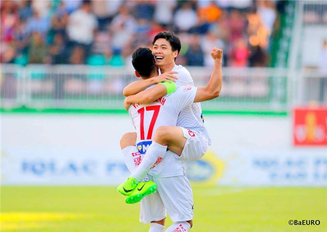 khong ngo cac ngoi sao u23 viet nam lai vui tinh, hai huoc den muc do nay! - 13