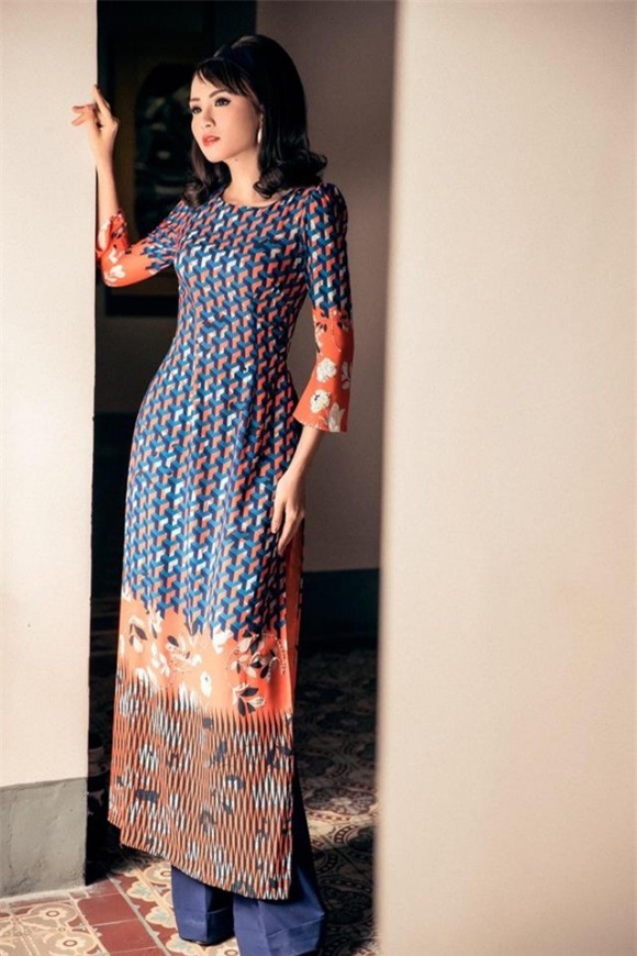 Diễm Hương, Hoa hậu Diễm Hương, Diễm Hương mặc áo dài