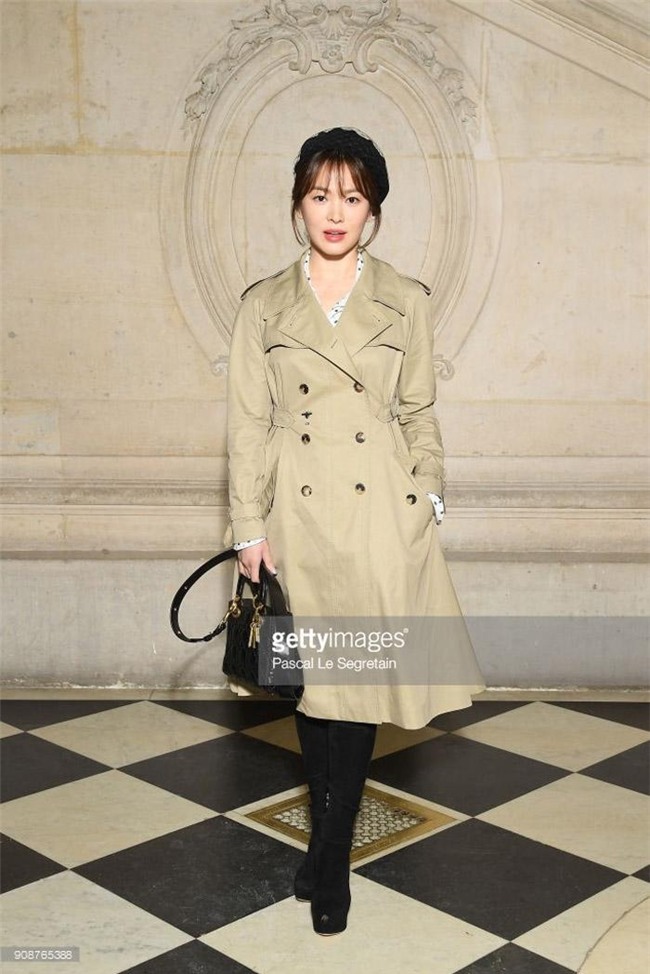 di xem show hoanh trang the nay, song hye kyo mac vay bi che xau cung chang oan! - 2