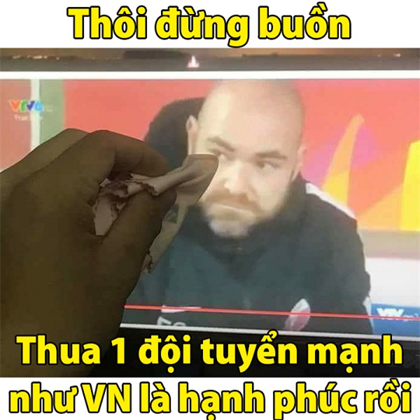 Giới trẻ rần rần chế ảnh thách thức U23 Uzbekistan