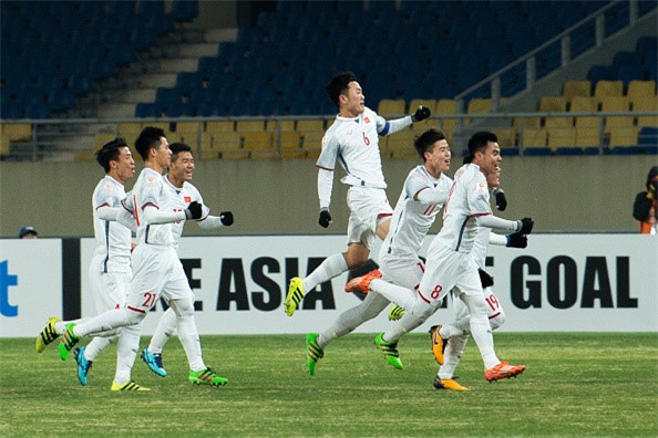 U23 Viet Nam co the dieu hanh bang xe buyt 2 tang mui tran o Ha Noi hinh anh 1