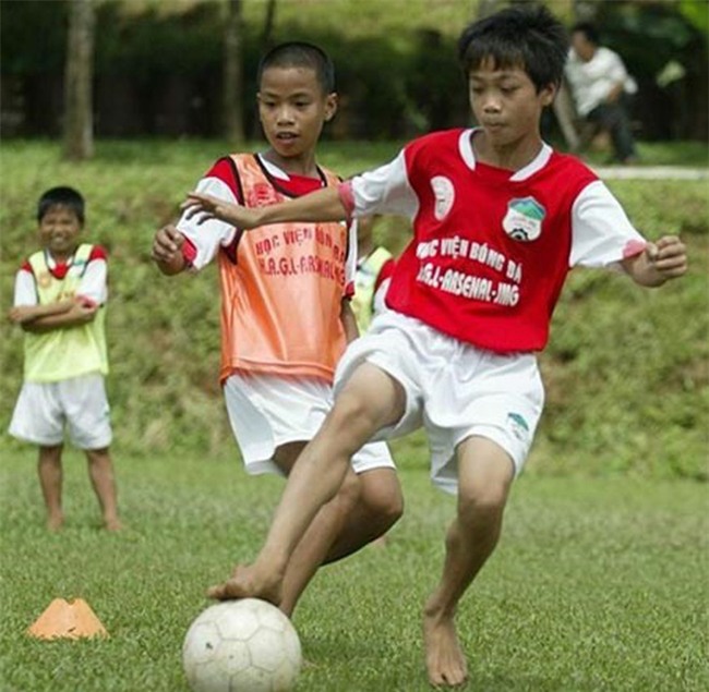 Loạt ảnh dậy thì thành công của dàn cầu thủ "cực phẩm" U23 Việt Nam - Ảnh 29.