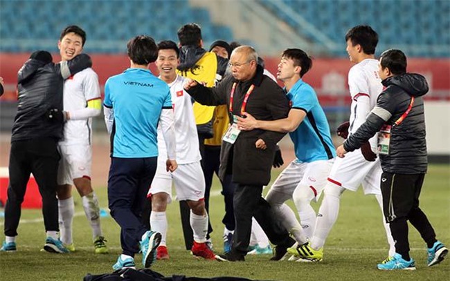 Chuyên cơ riêng đón U23 Việt Nam vinh quy bái tổ