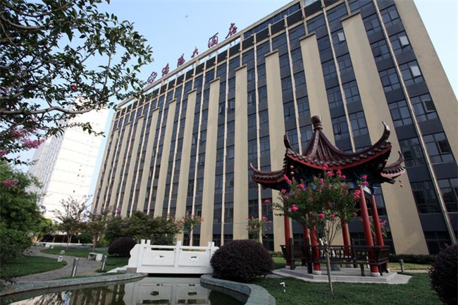 5 khách sạn rất gần sân vận động Thường Châu, giá chỉ tầm 1 triệu/đêm - Ảnh 7.