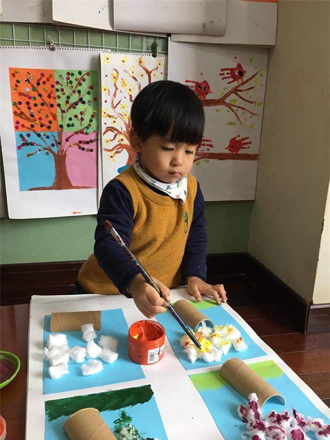 gap me be trai 3 tuoi biet tu vao bep ran banh de nghe kinh nghiem day con tu lap - 9