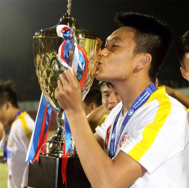 Loạt hotboy cao trên 1m80 của U23: Sau này đổi nghề làm người mẫu cũng được các anh ơi! - Ảnh 37.