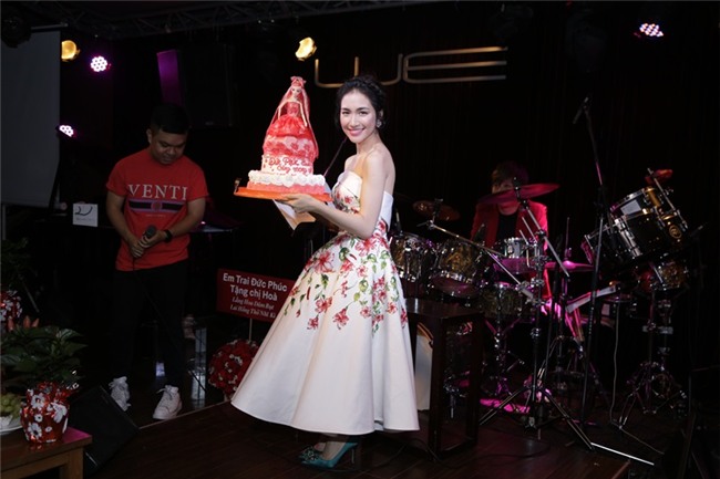 Hòa Minzy liên tục bắn nốt cao khi cover hit của Mỹ Tâm, Chi Pu-8