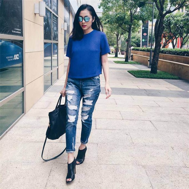 khong ho danh ngoc nu showbiz, tang thanh ha chi quan jeans van dep "hut hon"! - 3