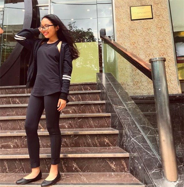 Cô bé dân ca Phương Mỹ Chi ngày nào nay đã lột xác đến chẳng thể nhận ra - Ảnh 3.