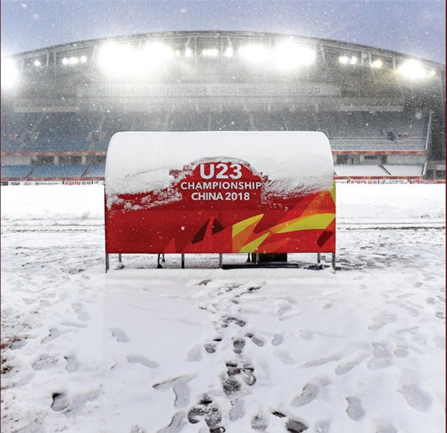 Nhan vien san Thuong Chau tich cuc don tuyet truoc chung ket hinh anh 5