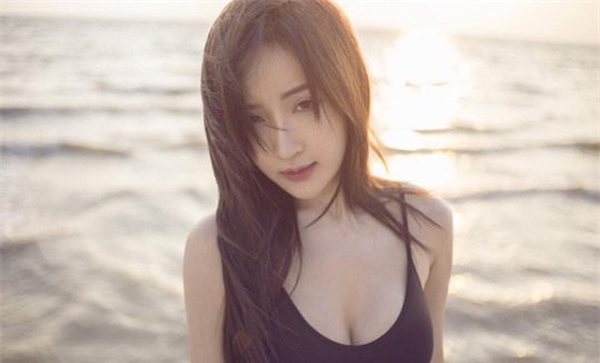 Thật không có gì xấu hổ bằng lúc đang ở bộ dạng mẹ mướp lại vô tình gặp người yêu cũ của chồng - Ảnh 1.