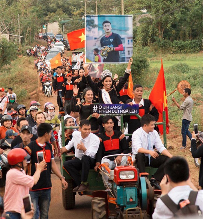 sao viet "do khong noi" khi bi che anh voi bui tien dung hinh anh 1