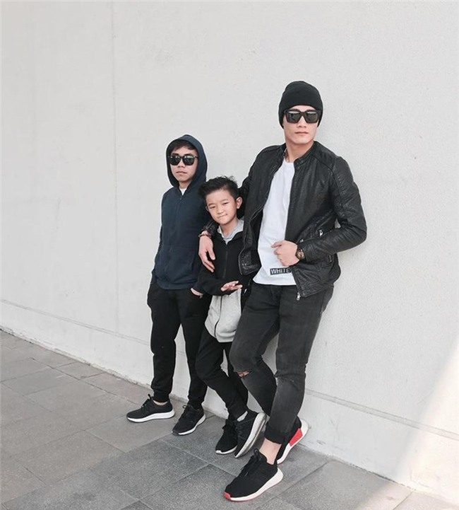 cau thu u23 viet nam, ai cung ngoi ngoi the nay, dau chi rieng bui tien dung! - 3