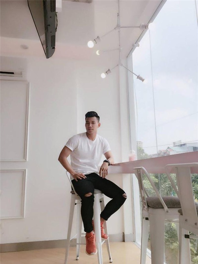 cau thu u23 viet nam, ai cung ngoi ngoi the nay, dau chi rieng bui tien dung! - 4