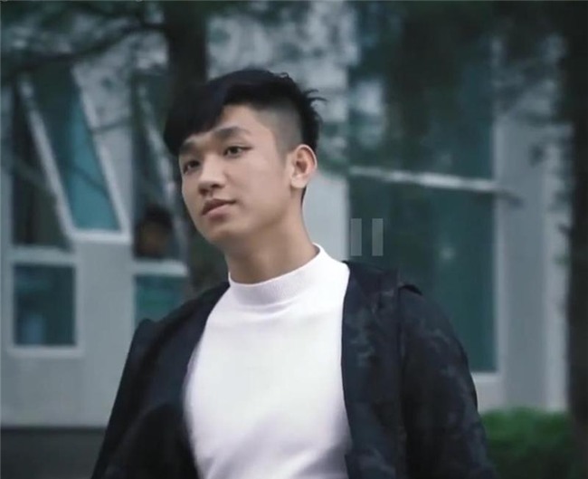 cau thu u23 viet nam, ai cung ngoi ngoi the nay, dau chi rieng bui tien dung! - 8