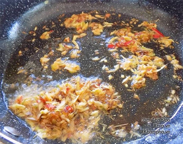 Sụn heo rim mắm cá đậm đà trôi cơm cuối tuần-4