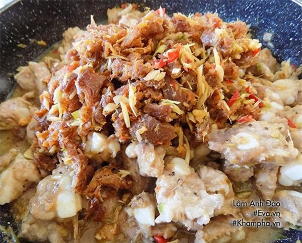 Sụn heo rim mắm cá đậm đà trôi cơm cuối tuần-6