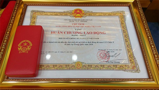 Thu tuong don U23 Viet Nam: Chua bao gio doi lau ma vui the hinh anh 6