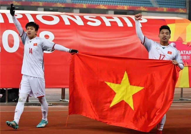phan van duc - chang tien ve "do vot" nhung la nguoi hung tham lang cua u23 viet nam - 3