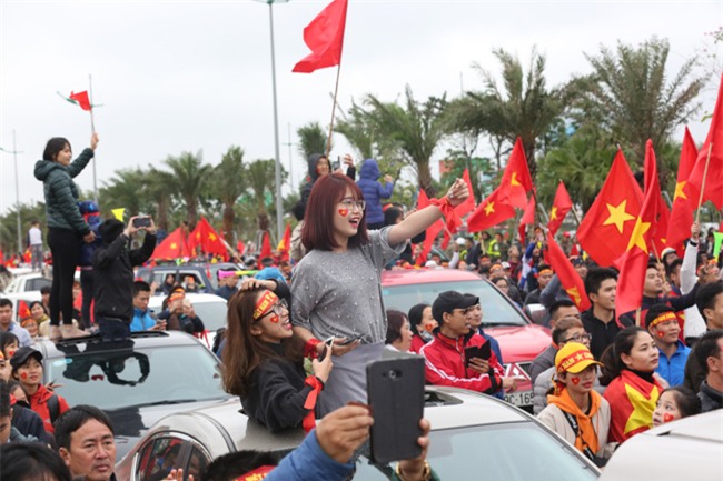 anh: ruc ro bien co trong ngay u23 viet nam tro ve hinh anh 17